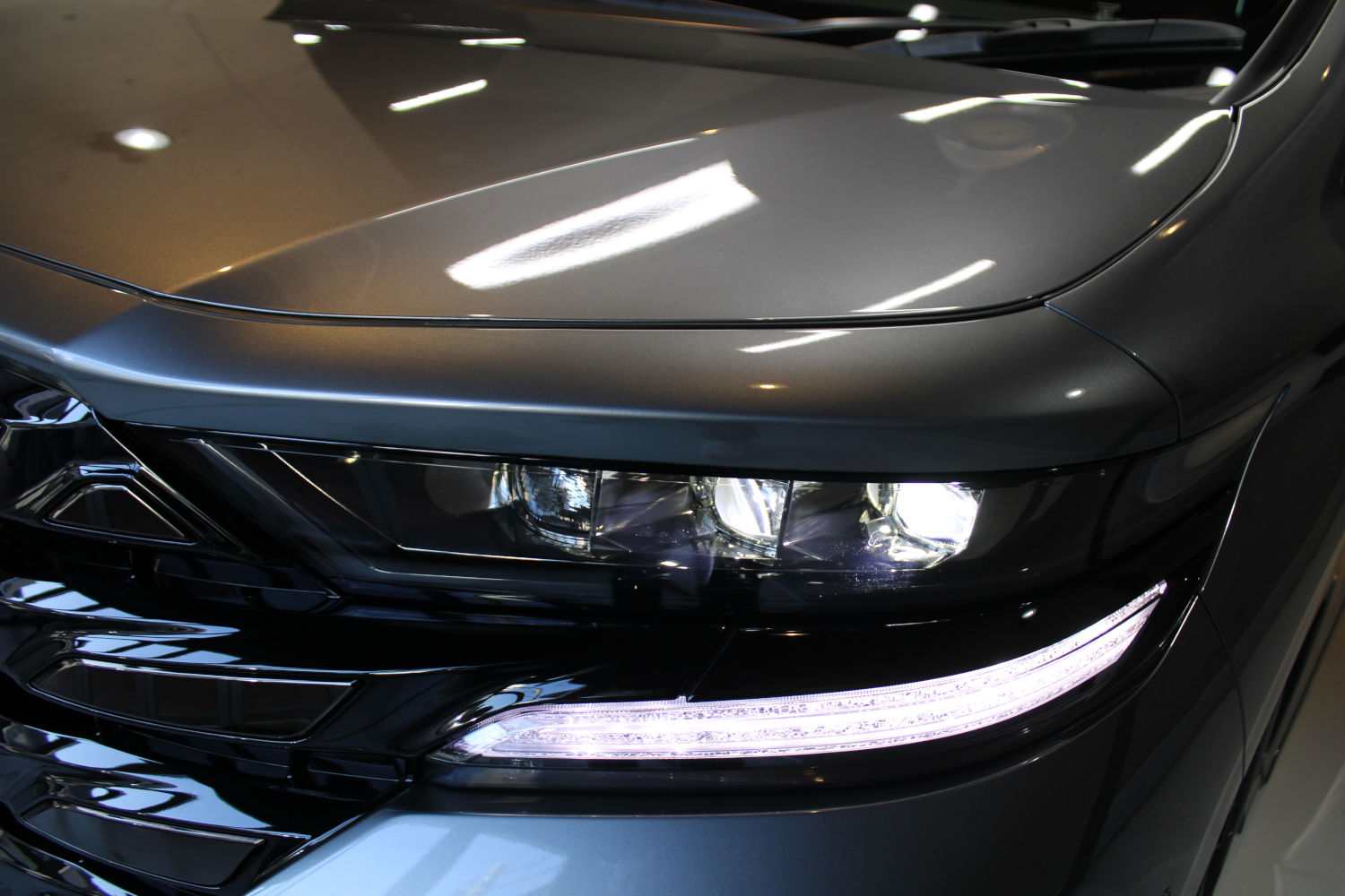 メインビジュアル3